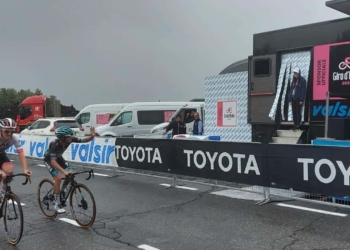 Vincere per la fidanzata che non può baciare….