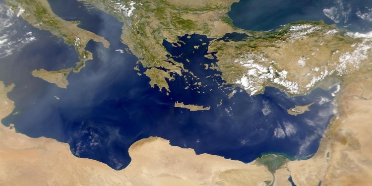 Quel mare è una polveriera