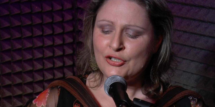 Francesca Gallo l’artigiana che canta