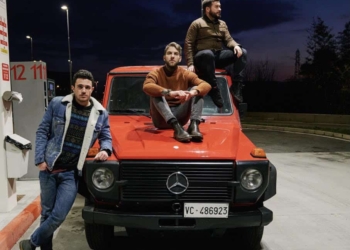 I Labrador sognano il concerto sul tetto