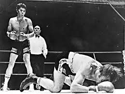 50 anni fa, la sera che sul ring Benvenuti s’inchinò a Monzon