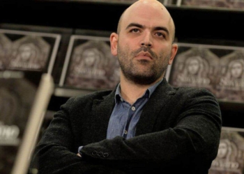Saviano tra le donne