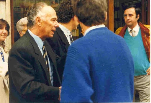 Rose rosse per Marilyn Monroe. E Nantas ottiene l’intervista