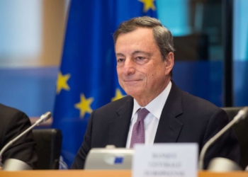 Draghi ha due compiti: vaccini e recovery plan