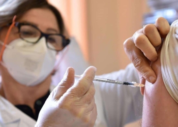 La paura del Covid ci divide e sui vaccini l’Europa è debole