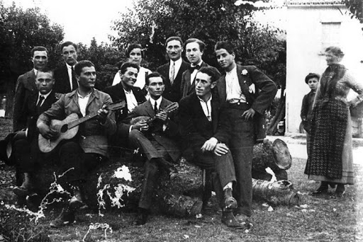 Cos’è pop e cos’è folk?