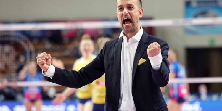 L’Imoco si tiene stretto Santarelli