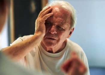 Quel padre che smarrisce la memoria e la vita