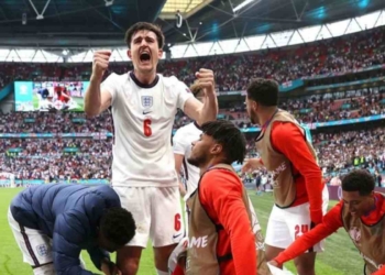 Sterling e Kane nel finale, Germania eliminata