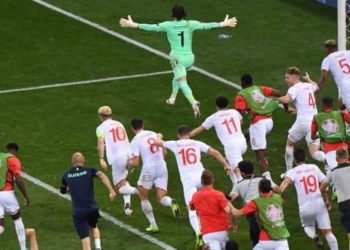 Mbappè sbaglia il rigore, Svizzera ai quarti