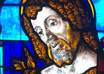 Il segreto della “Bibbia di vetro”