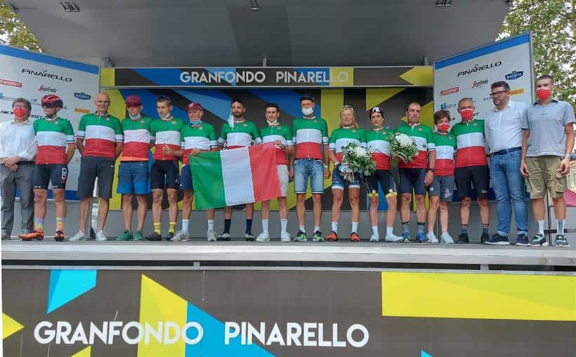 I tricolori della Granfondo