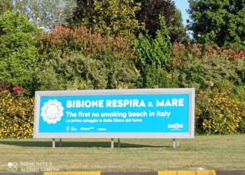 Bibione dietro alla legge contro il fumo all’aperto