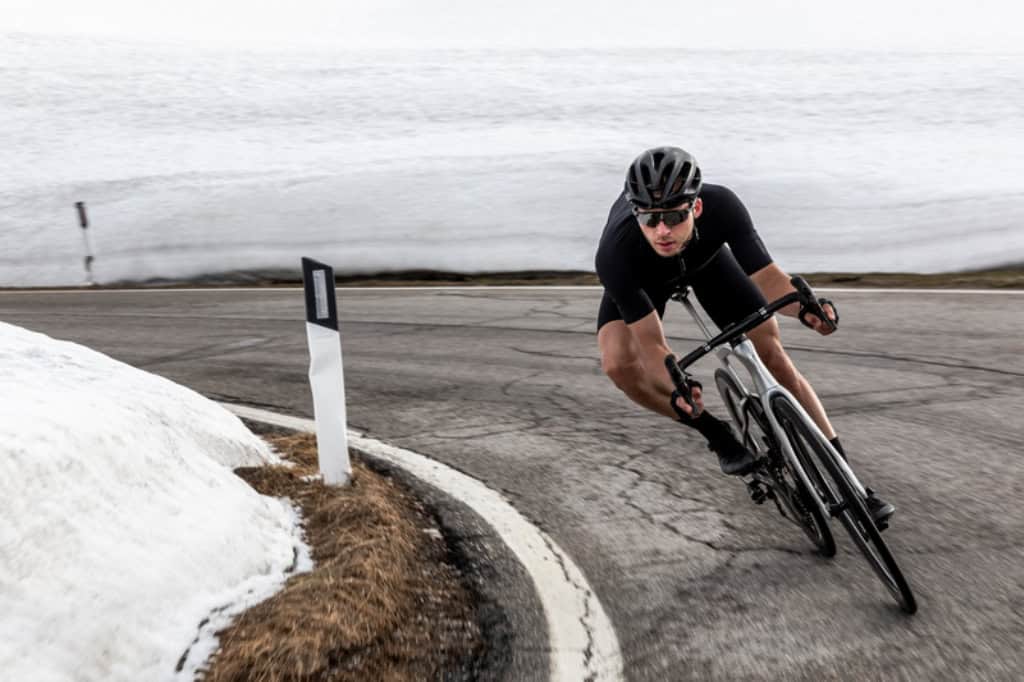 Con la “Dogma F” la bici diventa spaziale