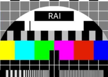 Chi guarda più la tv? Tutti giornalisti da social