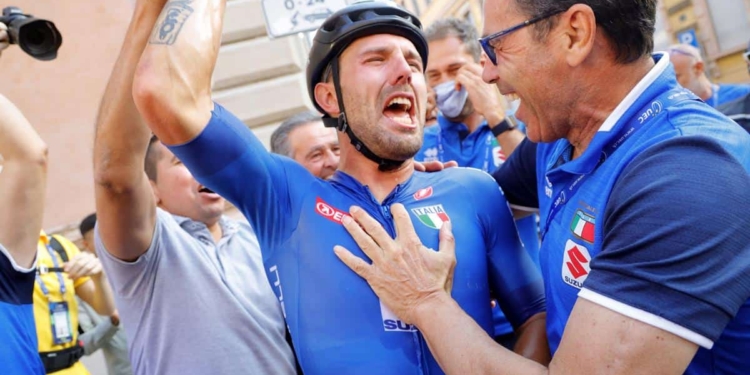 Ciclismo: il bresciano Colbrelli sul tetto d’Europa