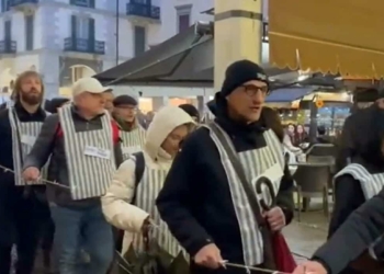 Vergogna! Confondere olocausto e vaccino