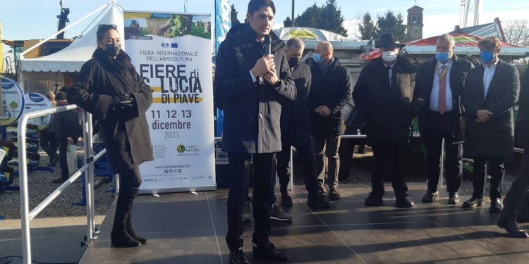 Boom di presenze alla Fiera di Santa Lucia