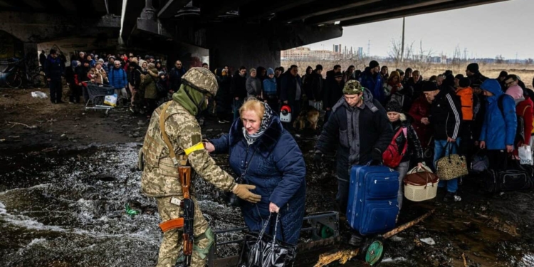 Nei corridoi umanitari viaggia anche la pace