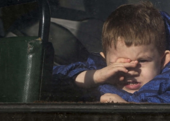 Quel bimbo rivuole il loro suo mondo a colori