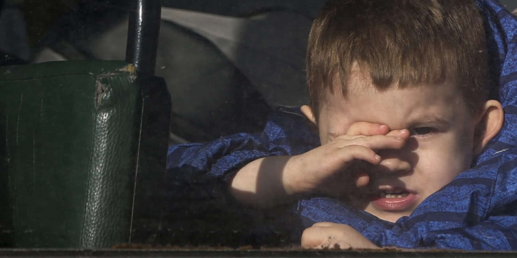 Quel bimbo rivuole il loro suo mondo a colori