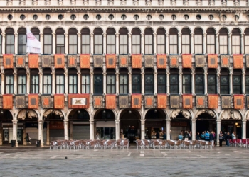 Un cronista deluso e le Procuratie emigrate