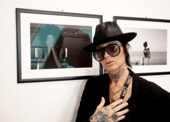 Il riflesso di Pigazzi si specchia nella Laguna