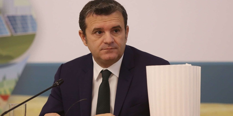 Centinaio alla Baldoni: aiuti per agricoltori