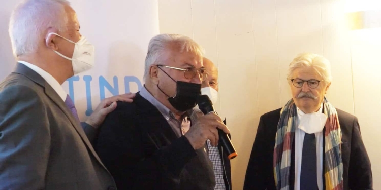 Un po’ di gelato nella Ret-Cam per la vista