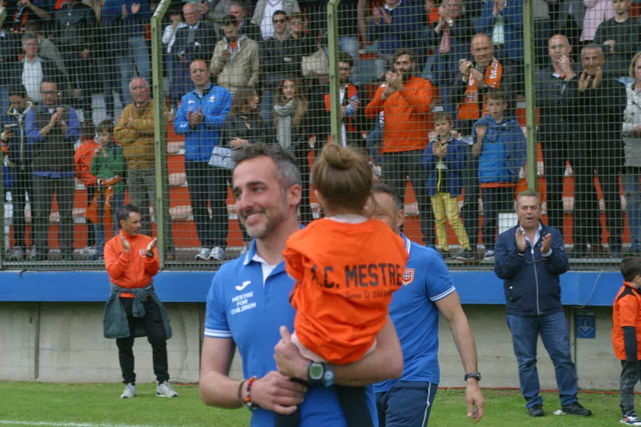 Ioppi bandiera mestrina