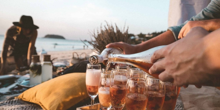 Botto sulle spiagge: un luglio da 15 milioni di euro