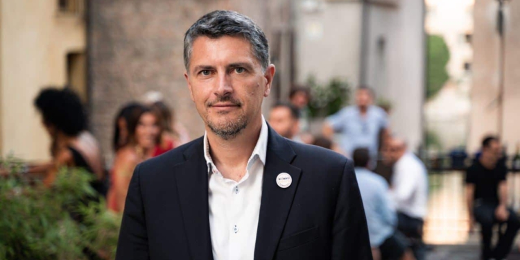 No a una giustizia che premia i furbi e umilia gli onesti