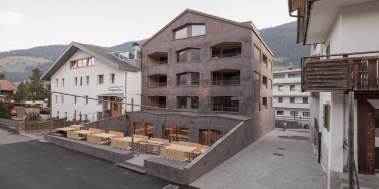 A San Candido la porta delle meraviglie