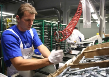 La sfida per la crescita dello sviluppo industriale