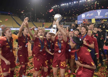 La Juve passa la mano anche nel calcio femminile