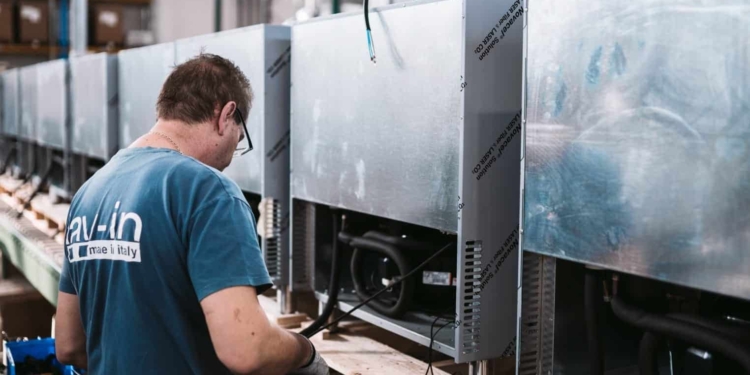 “Lav.in”: più fatturato, più dipendenti e più green