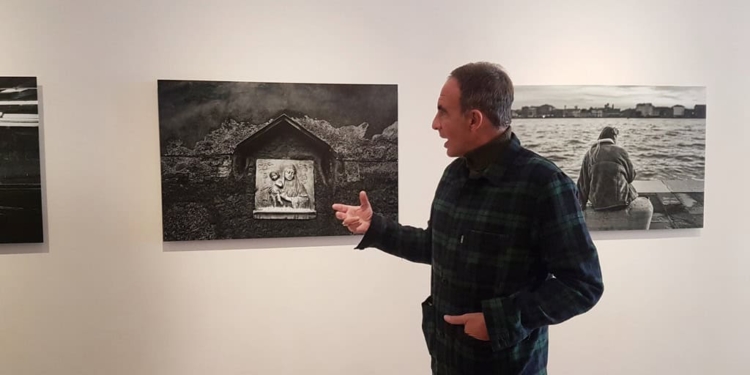 Il giornalista che fotografa l’invisibile