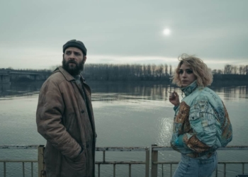 Dalla nebbia esce un grande film