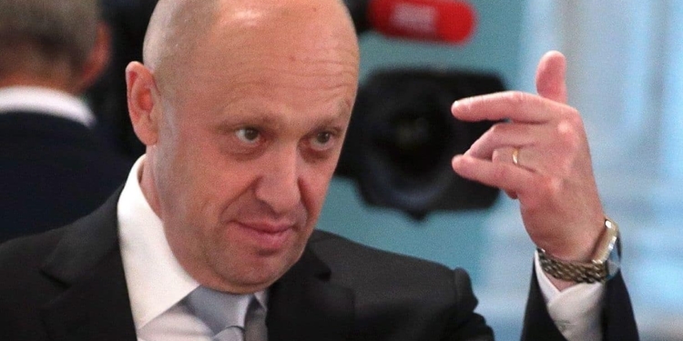 Cosa c’è dietro la messinscena di guerra civile?