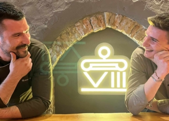 Gli spaghettoni di Mattia con crema di alici e spuma di burrata