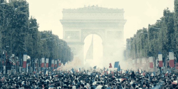 I “Miserabili” del 2000 e la vecchia Casa Howard