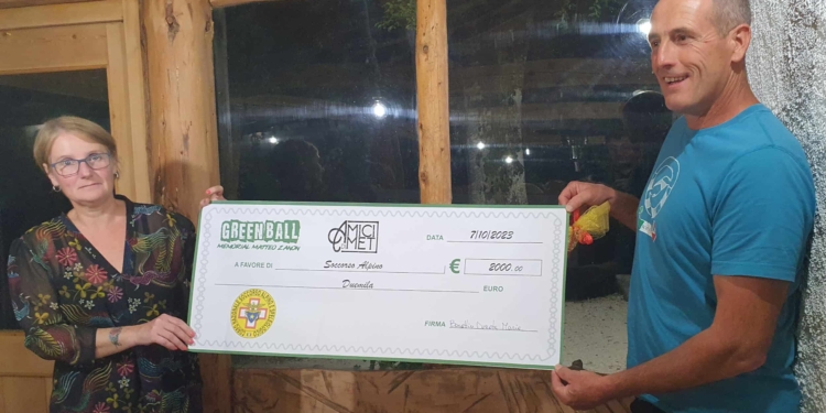 GreenBall: dagli Amici di Met 2.000 euro al Soccorso Alpino