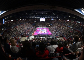 Record: in 12 mila per la supersfida, Imoco vince e si prepara alla Champions