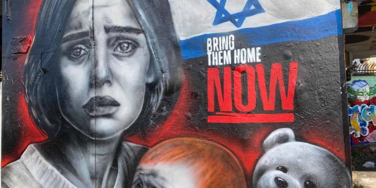 Uno strano Giorno della Memoria e la forza di ritornare tutti umani