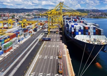 Per posti di lavoro e gettito fiscale ok i porti di Trieste e Monfalcone