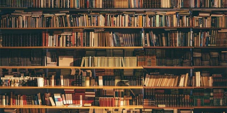 Fuggire, sognare forse