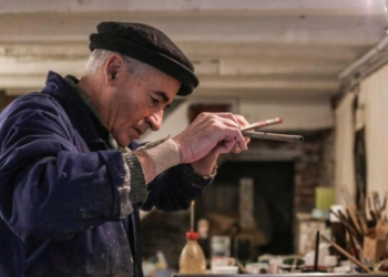 Mostra su Valese l’alchimista della carta che poi passò alla seta