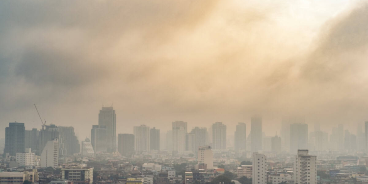 L’aria che tira non si può respirare