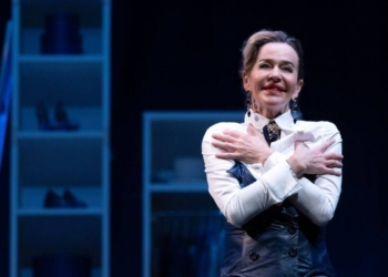 Le “Serve” contro Madame Eva Robin’s