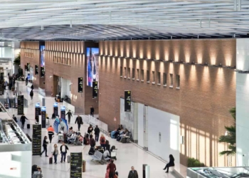 Quei piccoli atterraggi in un mondo sospeso